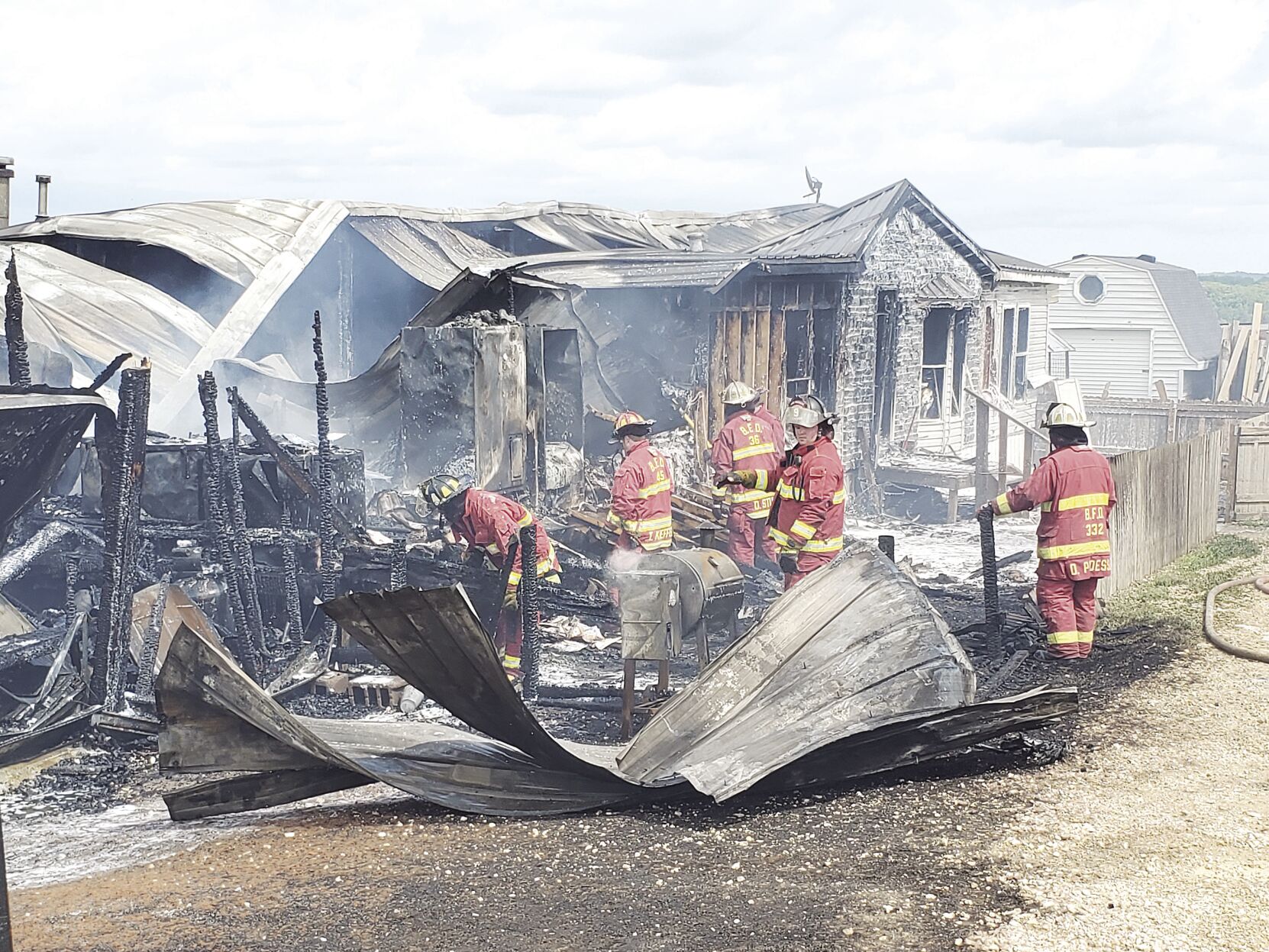 LA MOTTE HOME A TOTAL LOSS